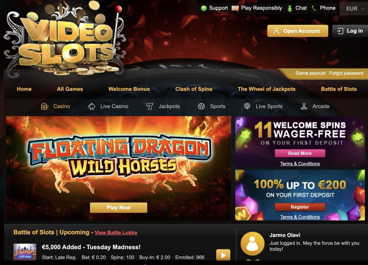 Videoslots Casino homepage showing game lobby and welcome bonus banner